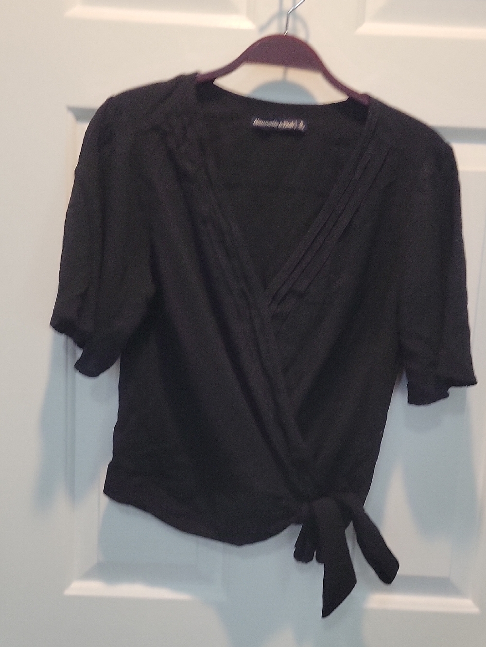 Abercrombie & Fitch Black Wrap Tie Short-Sleeve Blouse
